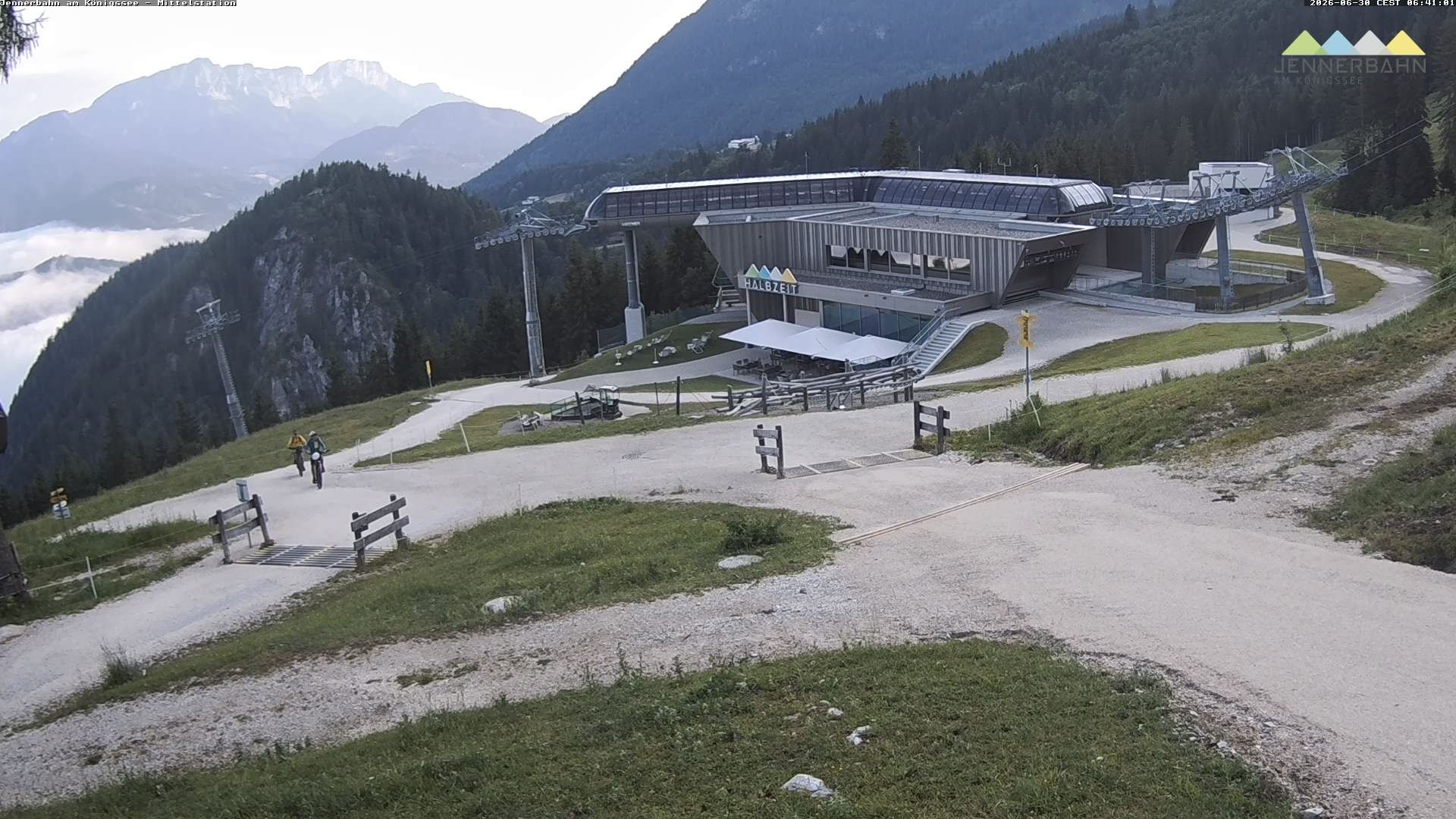 Archiv Foto Webcam Königssee: Jennerbahn Mittelstation