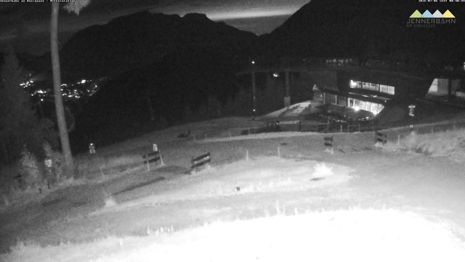 Archived image Webcam Lake Königssee: Jenner Mountain Mid Station