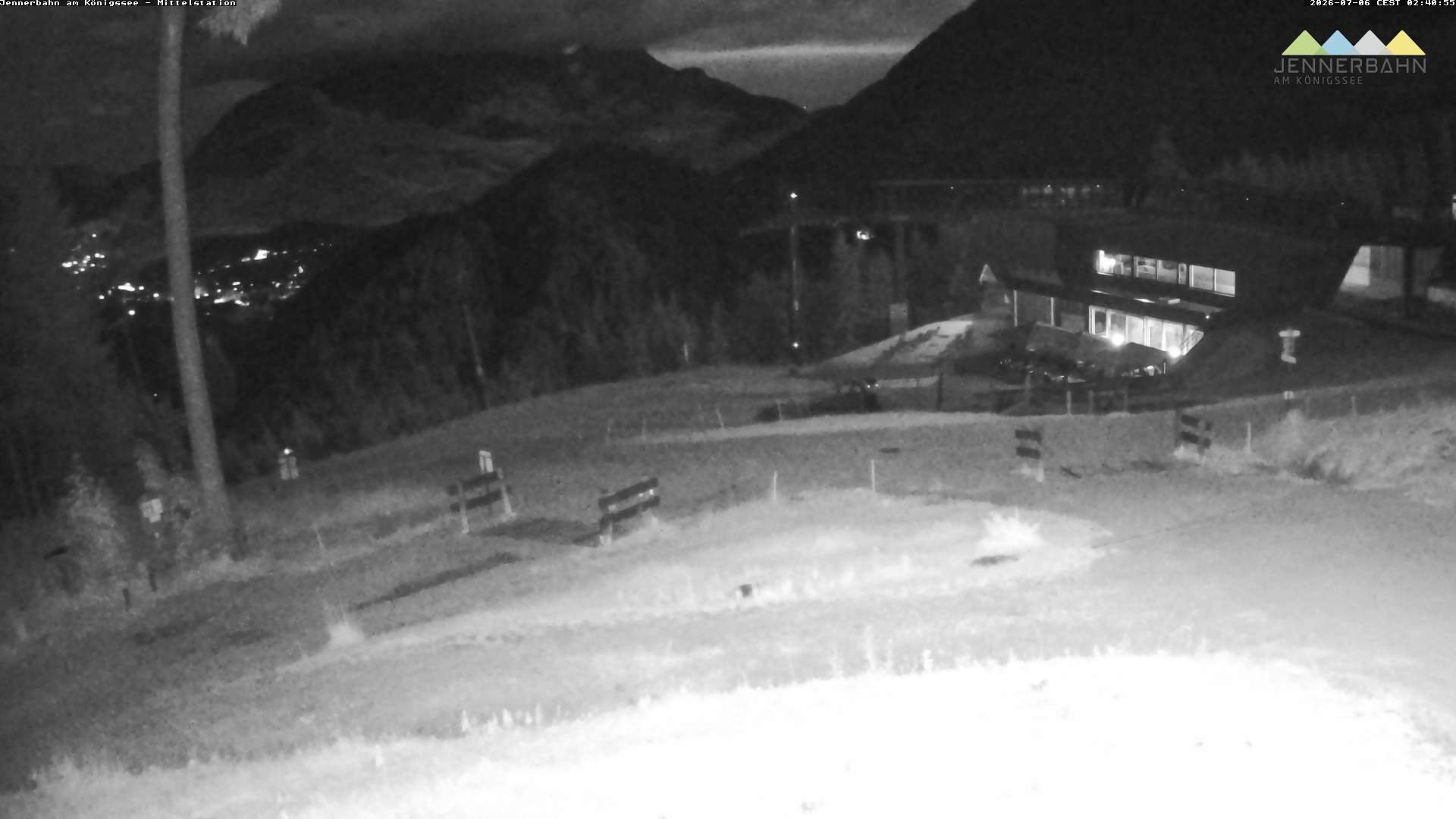 Archived image Webcam Lake Königssee: Jenner Mountain Mid Station