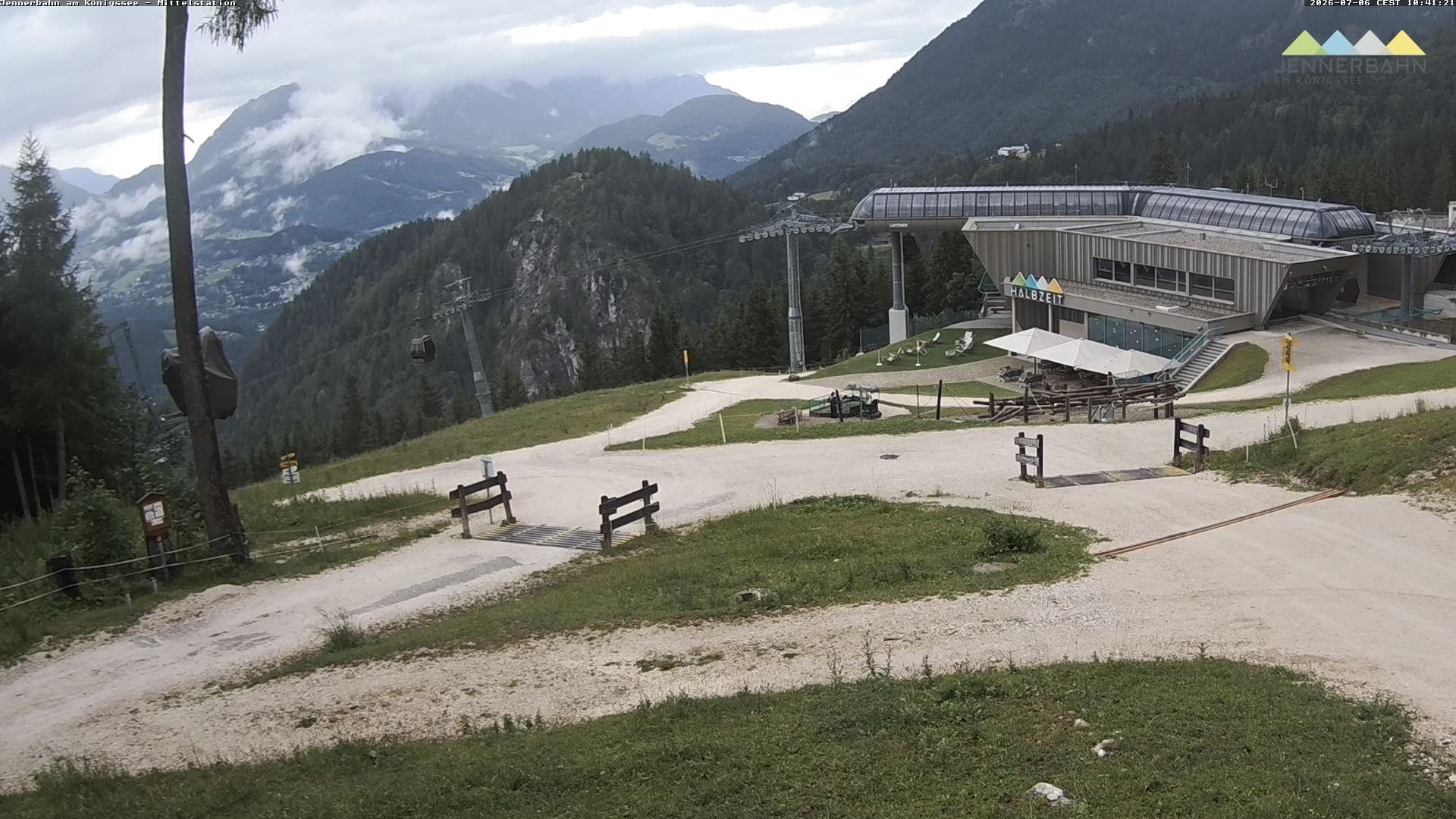 Archived image Webcam Lake Königssee: Jenner Mountain Mid Station