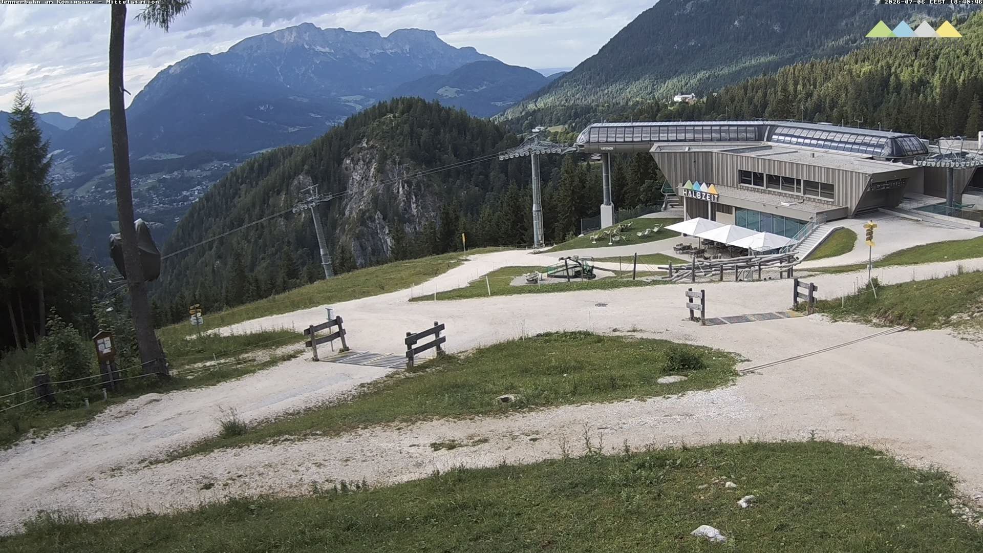 Archived image Webcam Lake Königssee: Jenner Mountain Mid Station