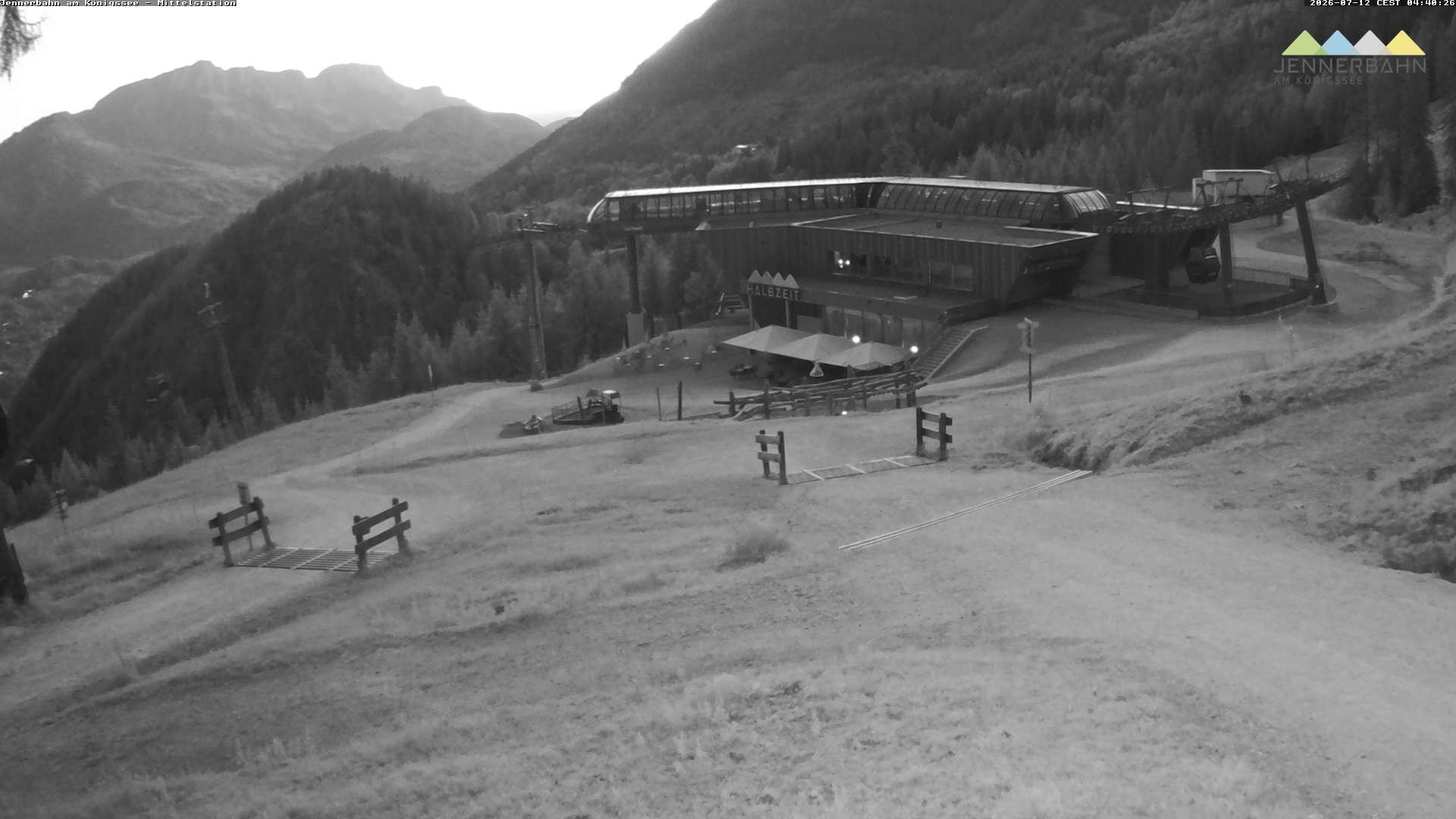 Archiv Foto Webcam Königssee: Jennerbahn Mittelstation