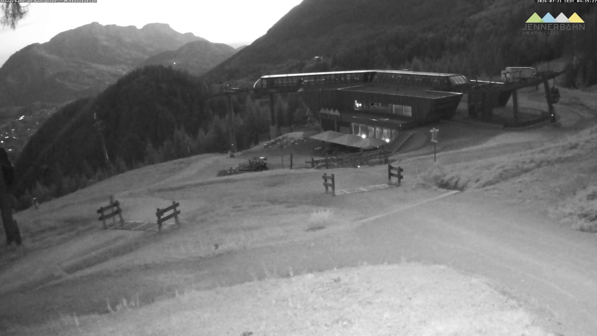 Archiv Foto Webcam Königssee: Jennerbahn Mittelstation