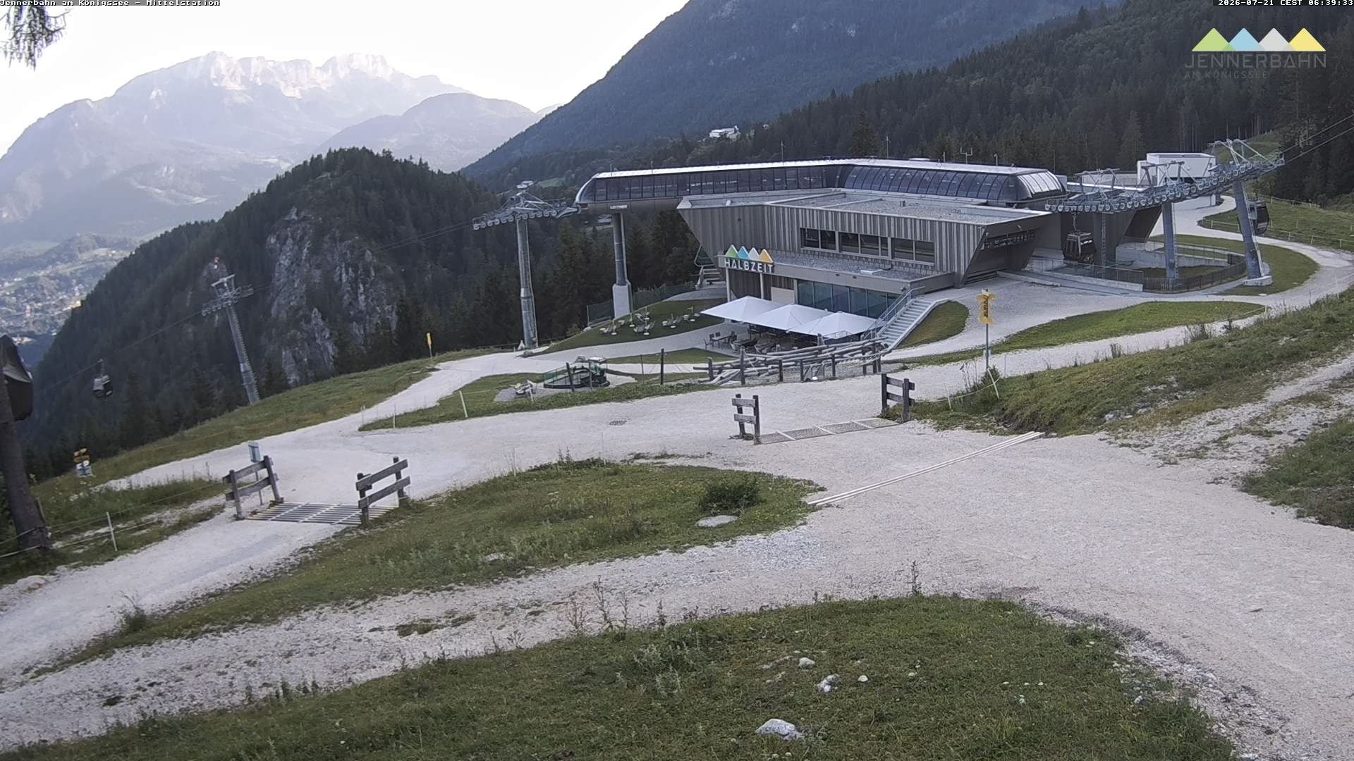Archiv Foto Webcam Königssee: Jennerbahn Mittelstation