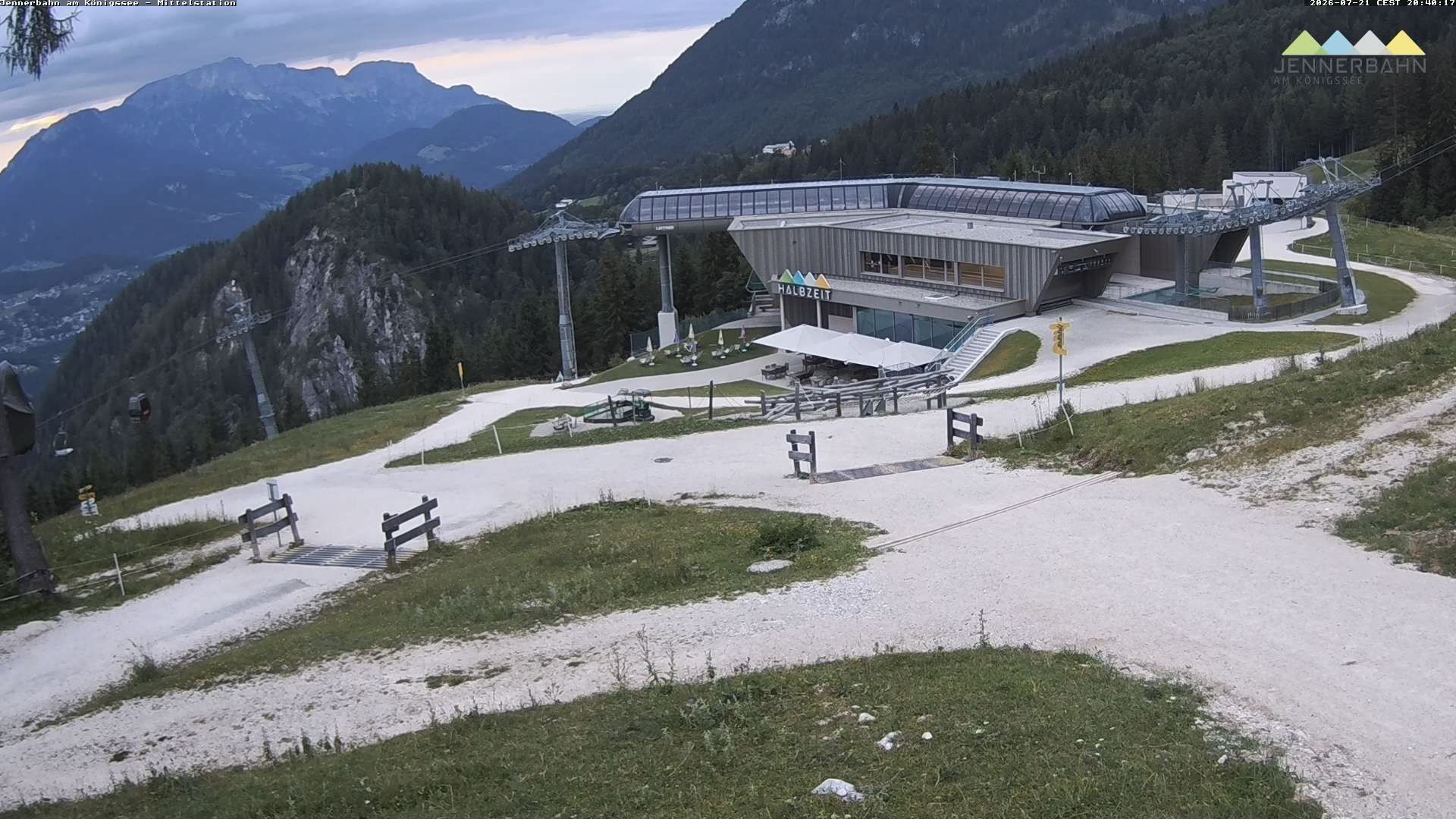 Archiv Foto Webcam Königssee: Jennerbahn Mittelstation