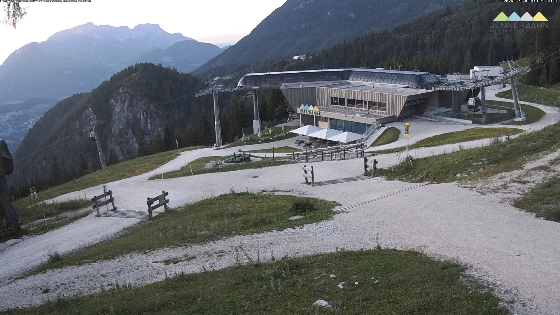 Archiv Foto Webcam Königssee: Jennerbahn Mittelstation