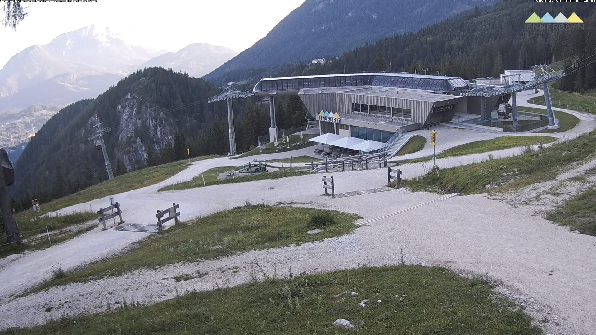 Archiv Foto Webcam Königssee: Jennerbahn Mittelstation