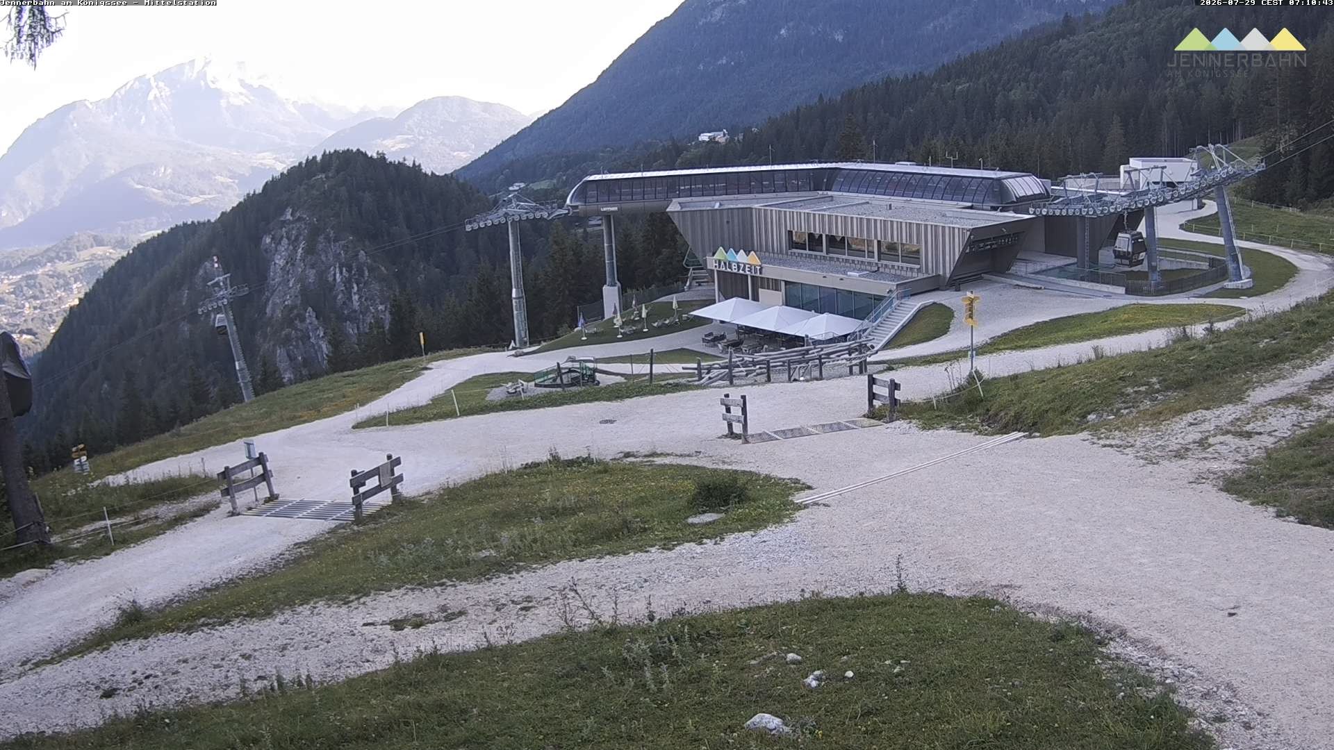 Archiv Foto Webcam Königssee: Jennerbahn Mittelstation