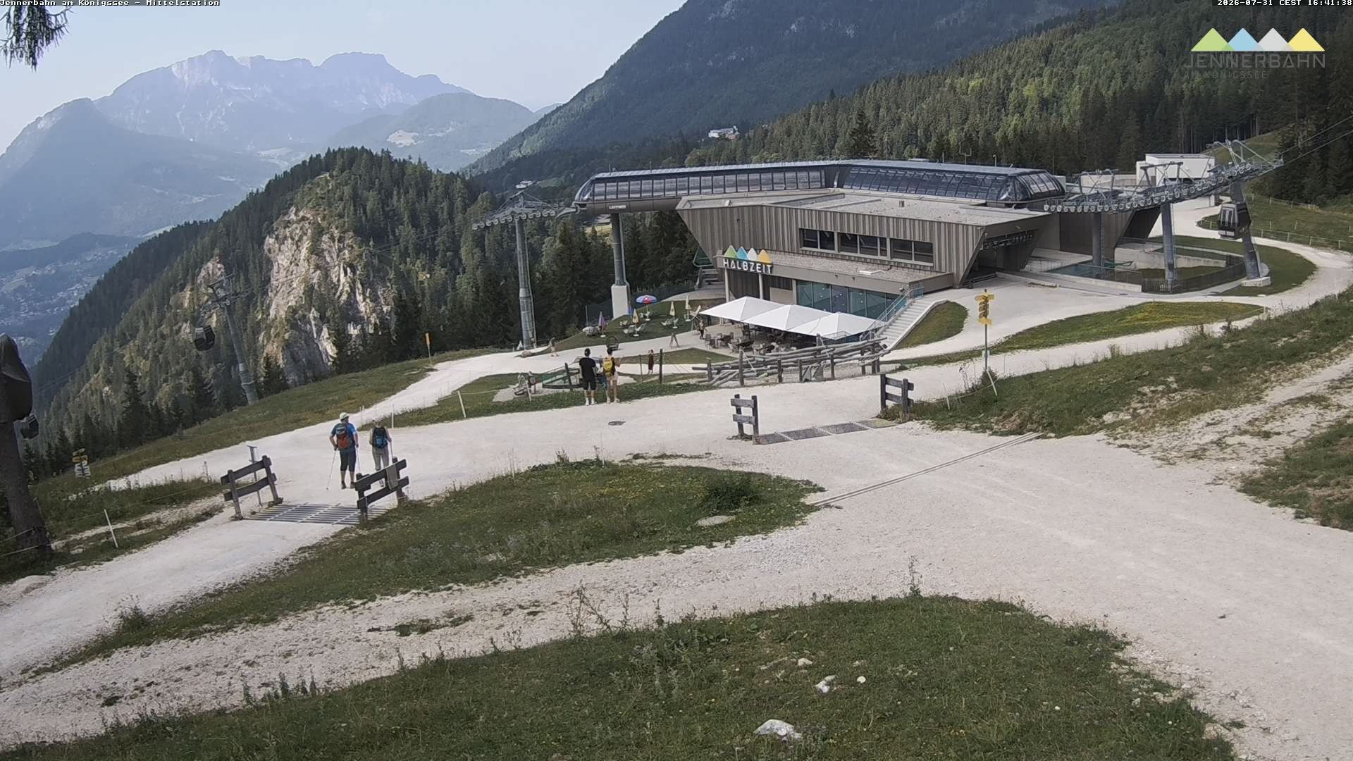 Archiv Foto Webcam Königssee: Jennerbahn Mittelstation