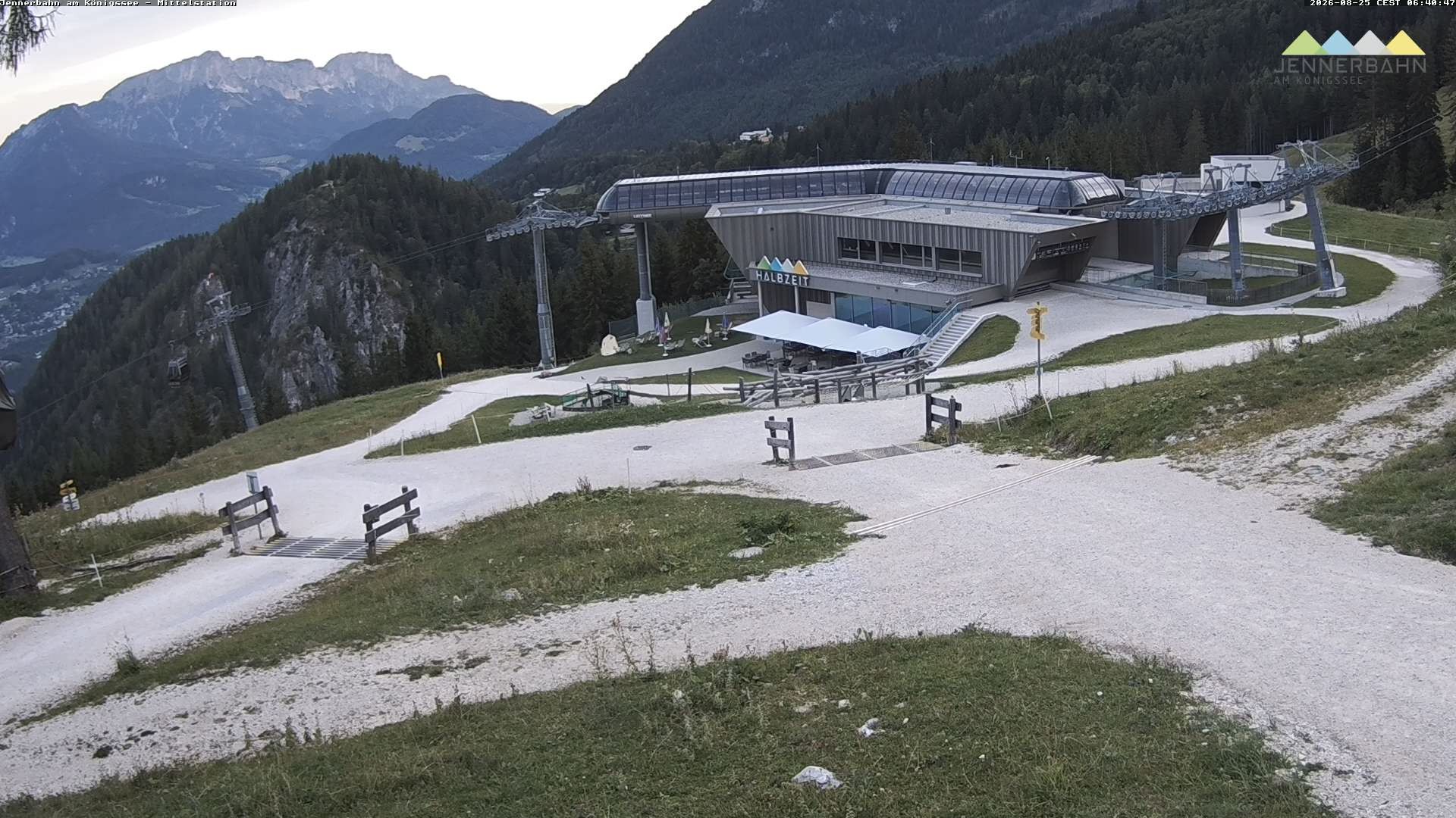 Archiv Foto Webcam Königssee: Jennerbahn Mittelstation