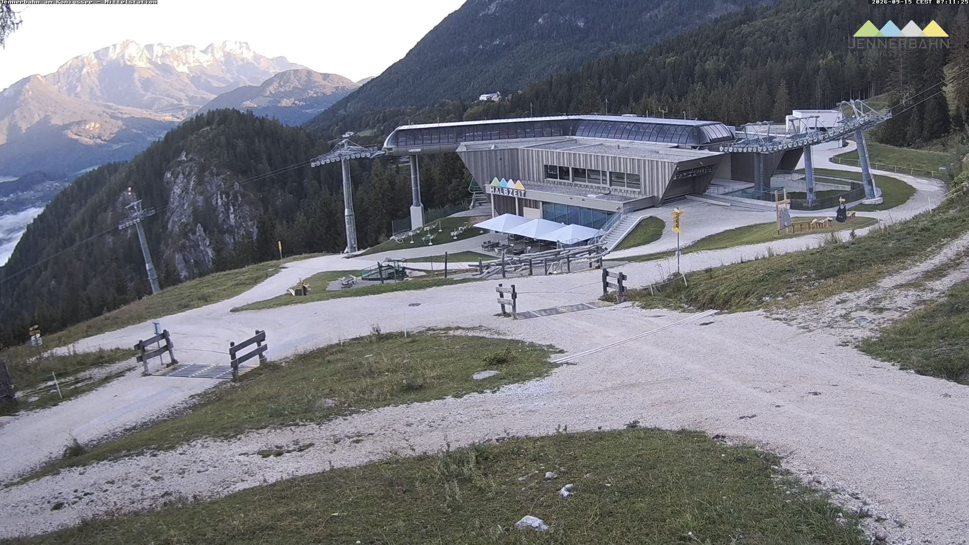 Archiv Foto Webcam Königssee: Jennerbahn Mittelstation