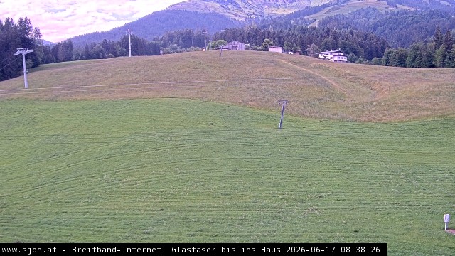 Archived image Webcam St Johann/Tyrol: Base Station Eichenhof
