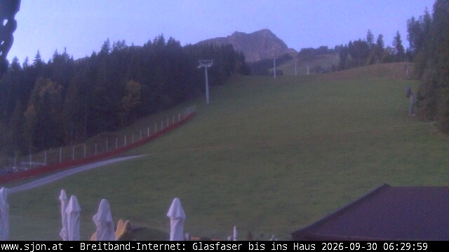 Archived image Webcam St Johann/Tyrol: Mountain restaurant Grander Schupf