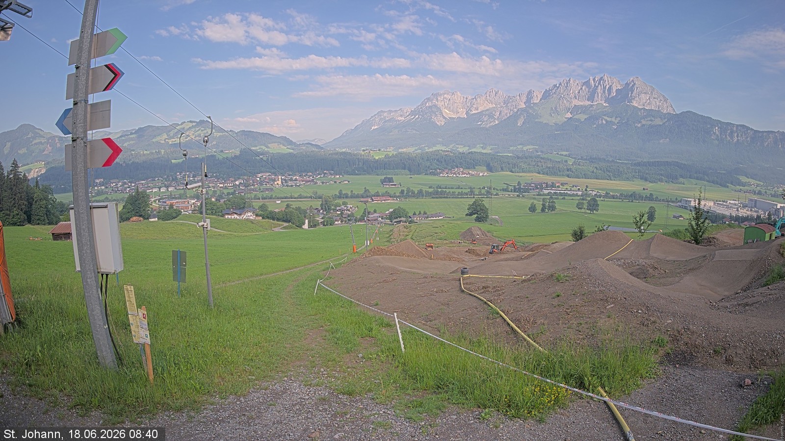 Archiv Foto Webcam Oberndorf in Tirol: Bikepark Tauwiesenlift