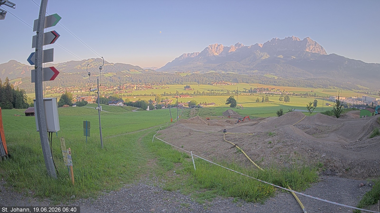 Archiv Foto Webcam Oberndorf in Tirol: Bikepark Tauwiesenlift