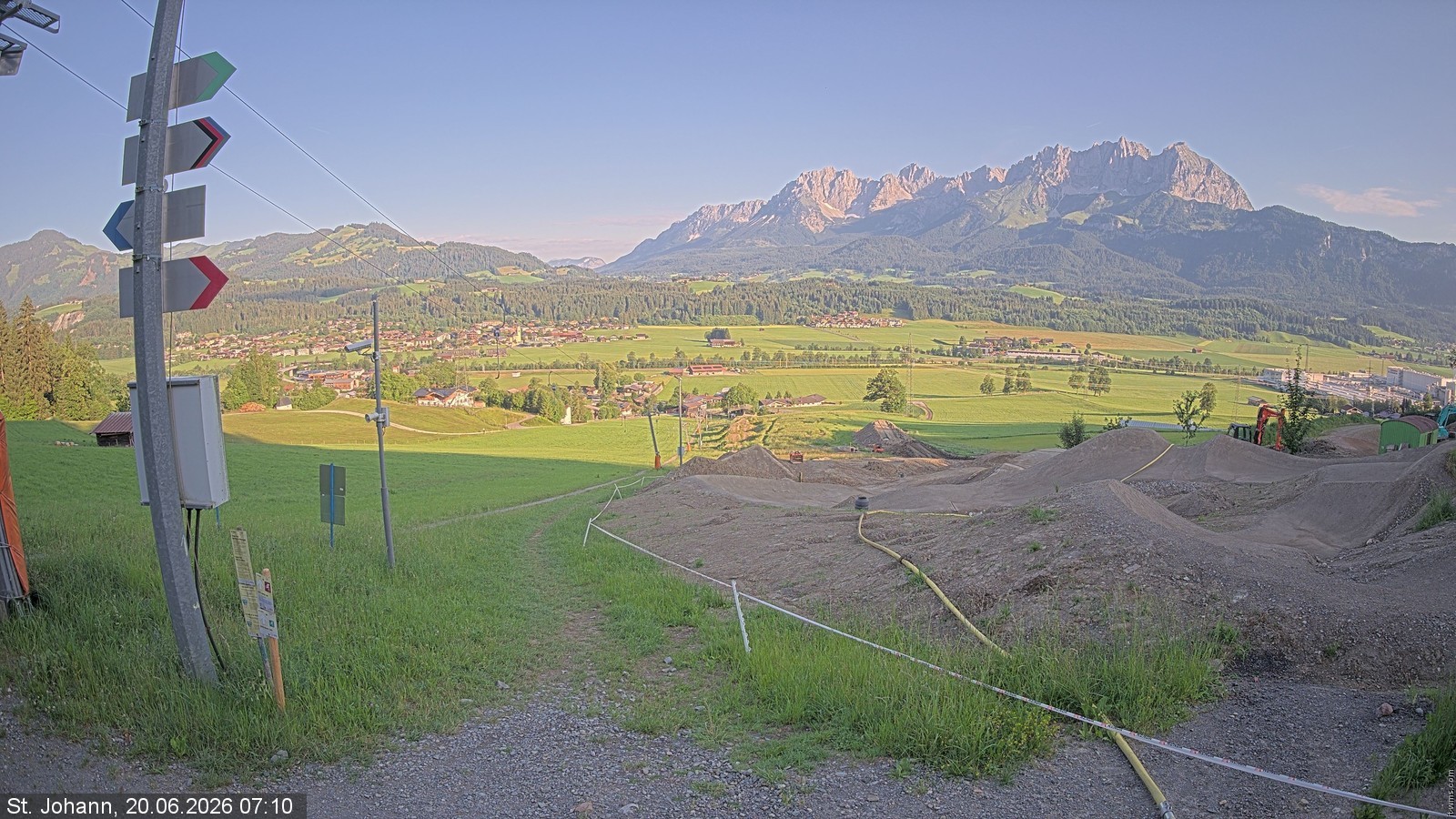 Archiv Foto Webcam Oberndorf in Tirol: Bikepark Tauwiesenlift