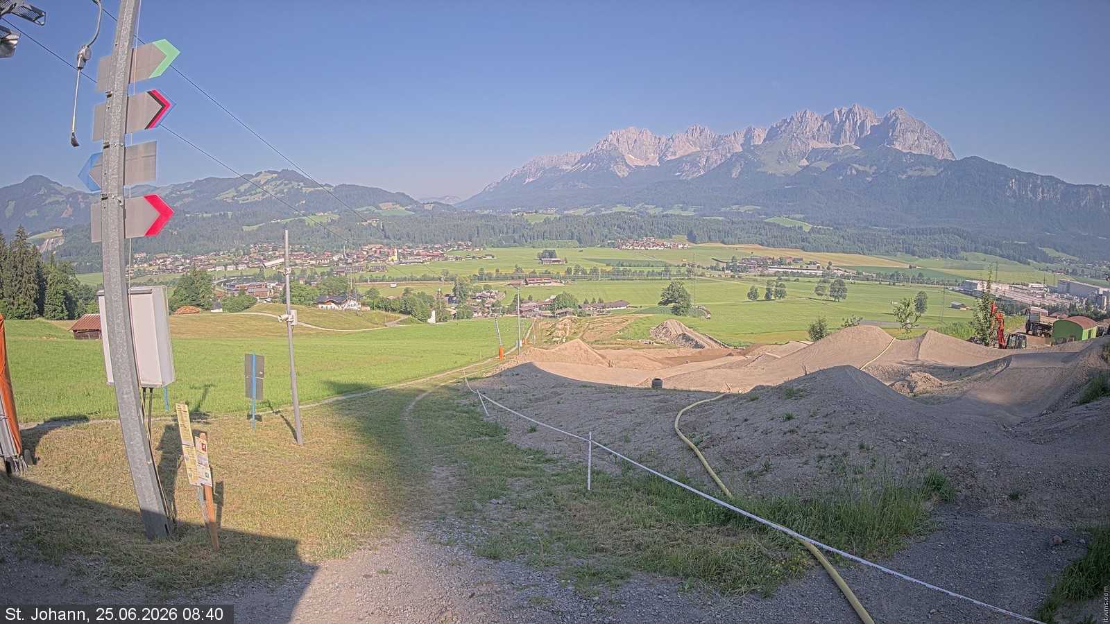 Archived image Webcam Oberndorf/Tyrol: Bike Trails