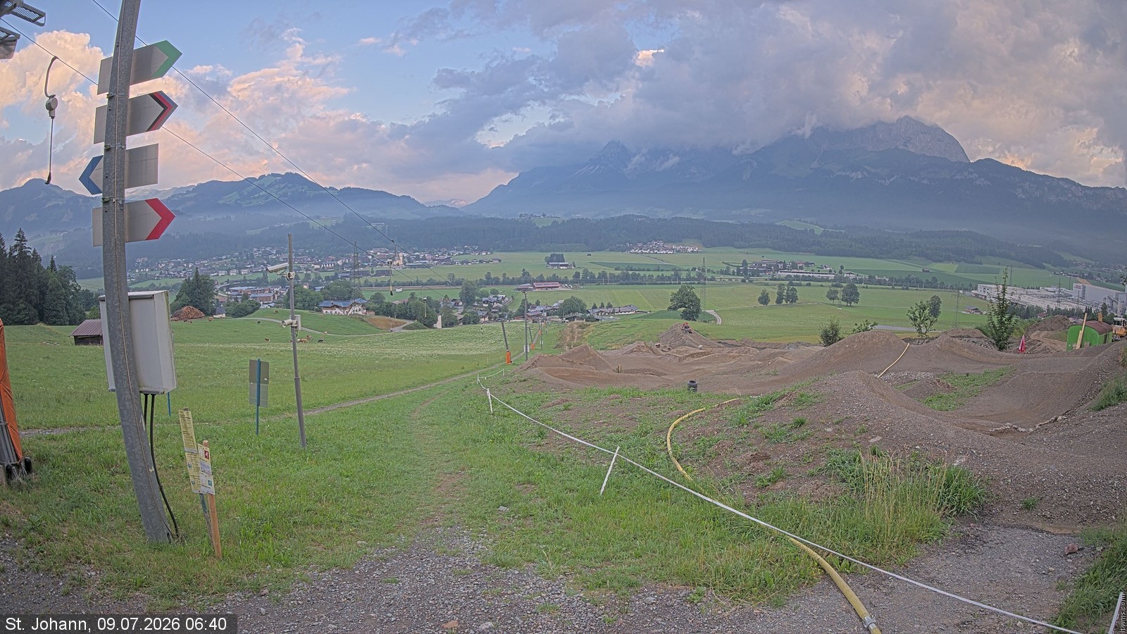 Archived image Webcam Oberndorf/Tyrol: Bike Trails