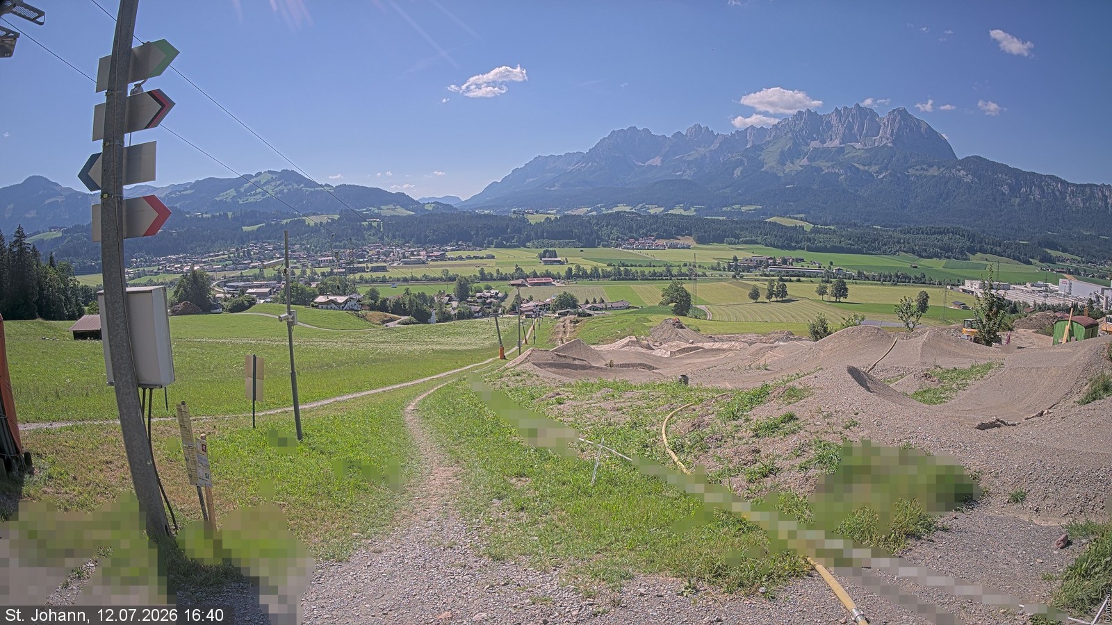 Archived image Webcam Oberndorf/Tyrol: Bike Trails