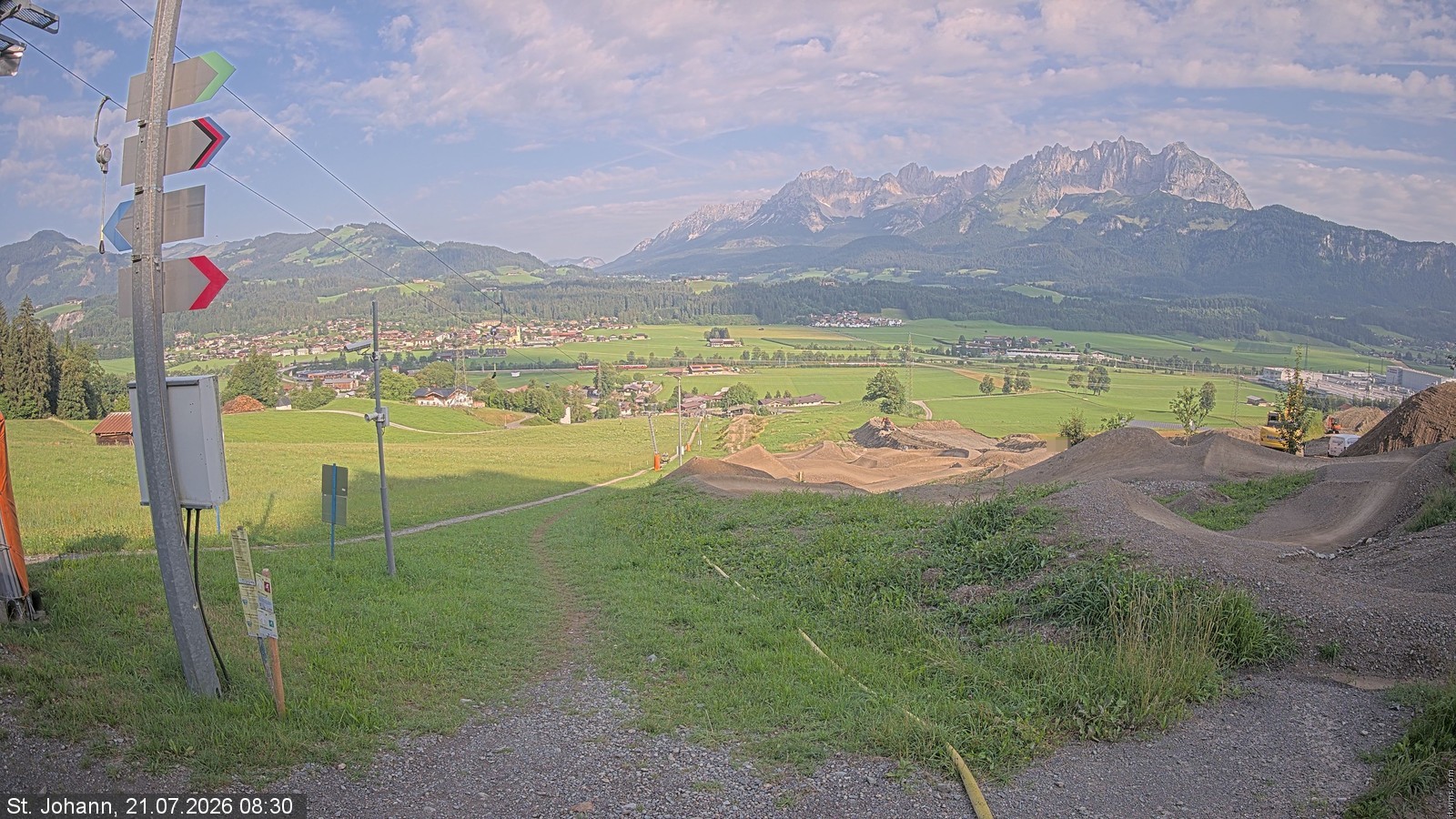 Archiv Foto Webcam Oberndorf in Tirol: Bikepark Tauwiesenlift