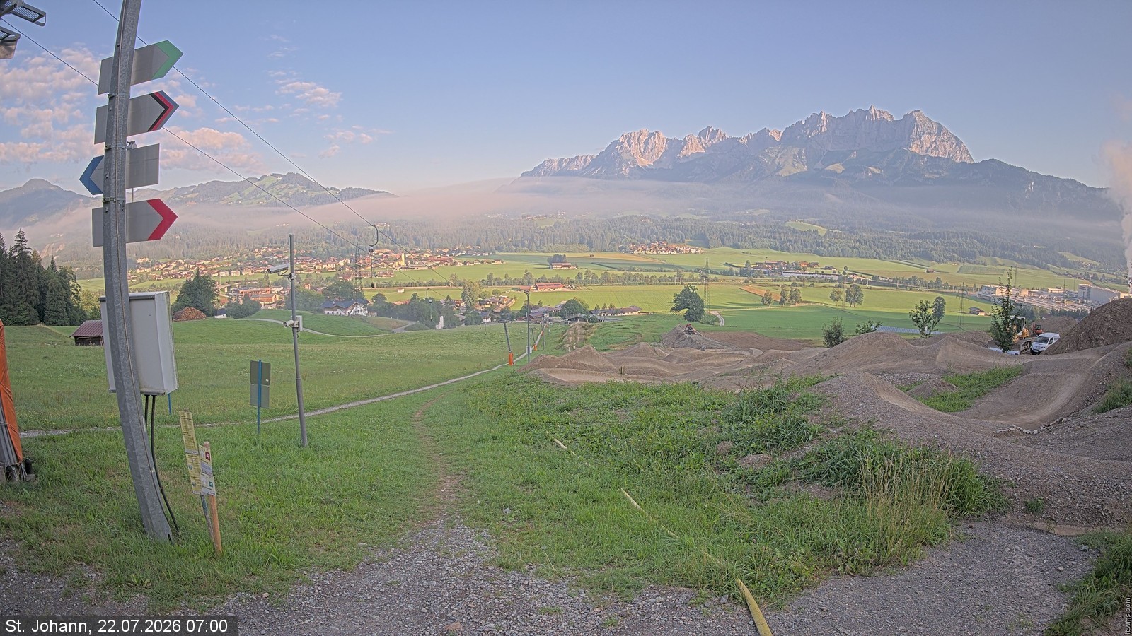 Archiv Foto Webcam Oberndorf in Tirol: Bikepark Tauwiesenlift