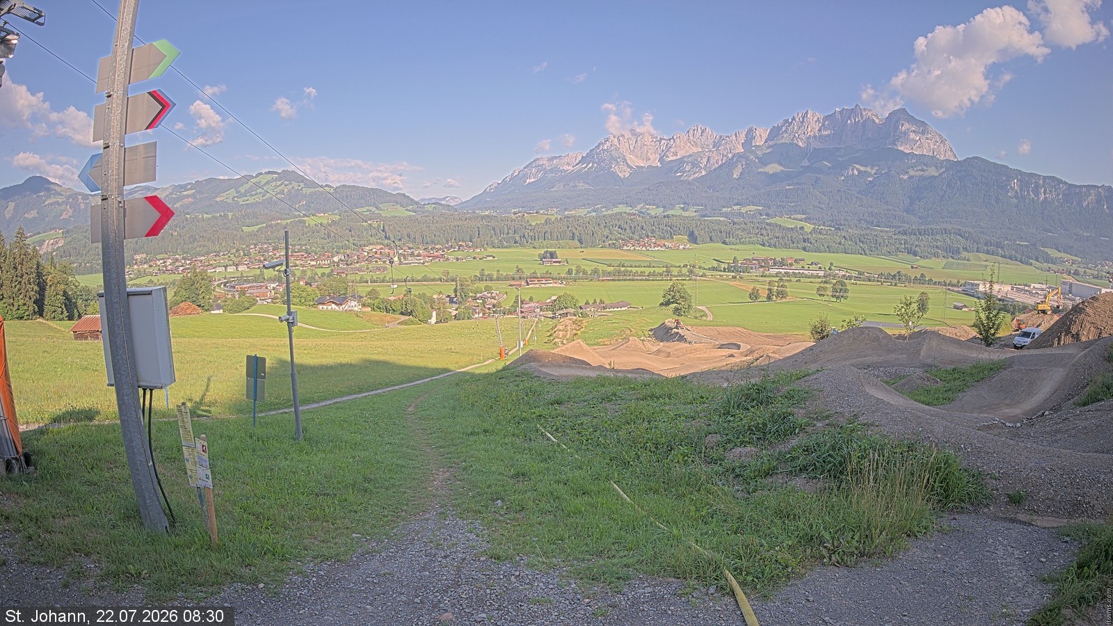 Archiv Foto Webcam Oberndorf in Tirol: Bikepark Tauwiesenlift