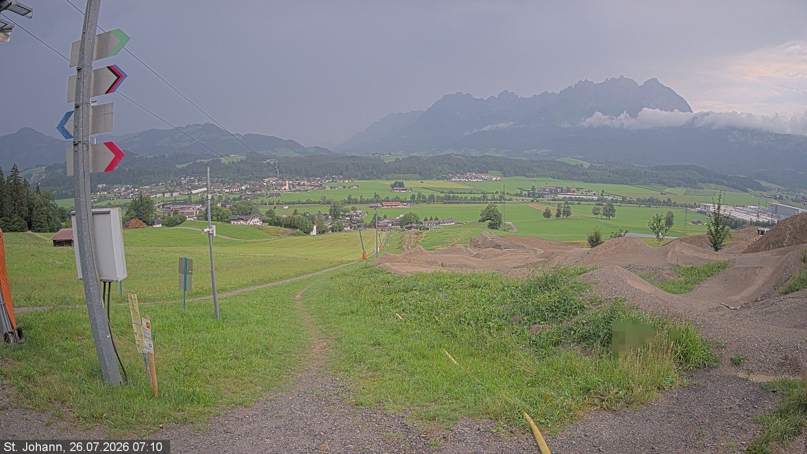 Archiv Foto Webcam Oberndorf in Tirol: Bikepark Tauwiesenlift
