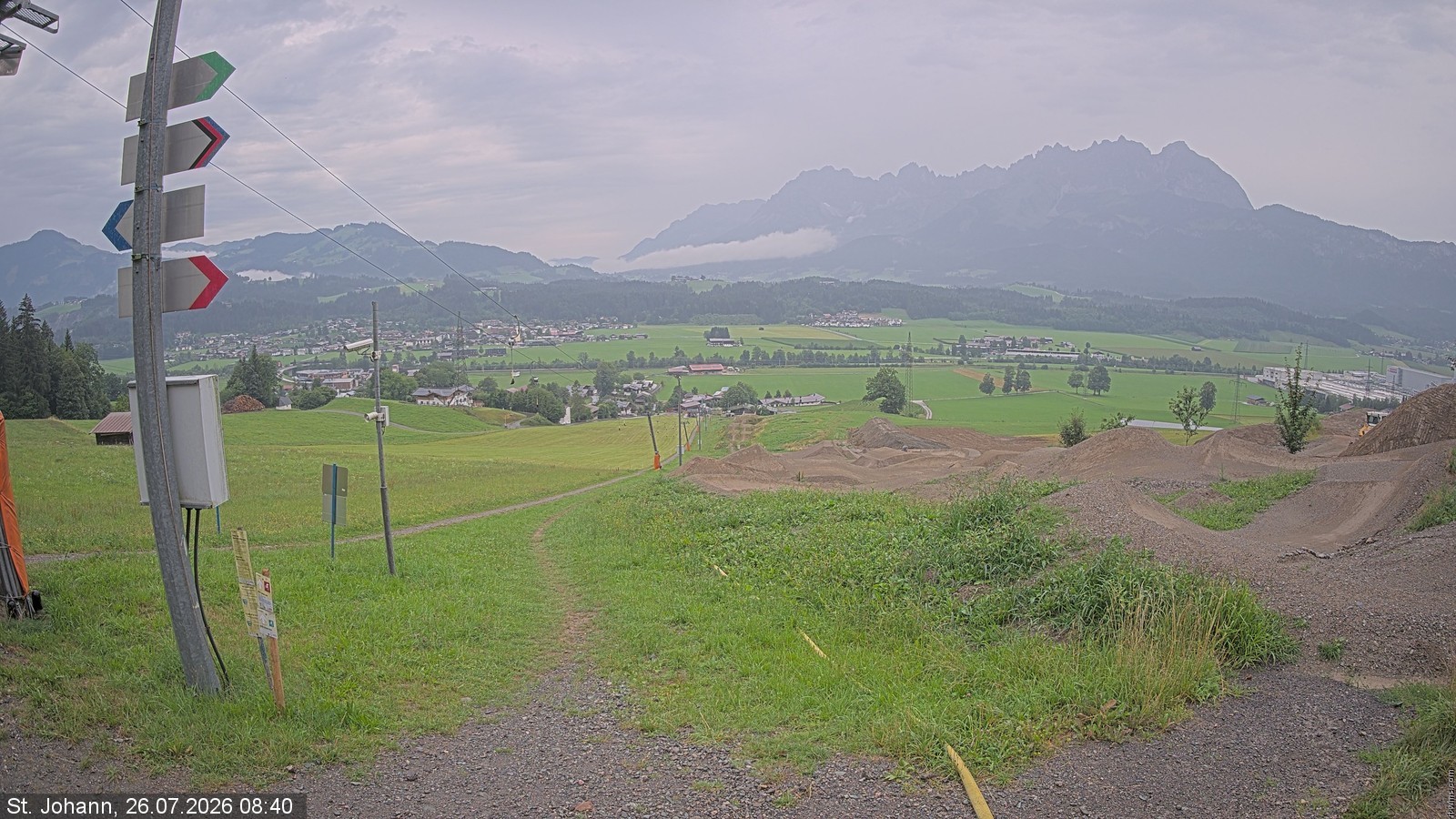 Archiv Foto Webcam Oberndorf in Tirol: Bikepark Tauwiesenlift