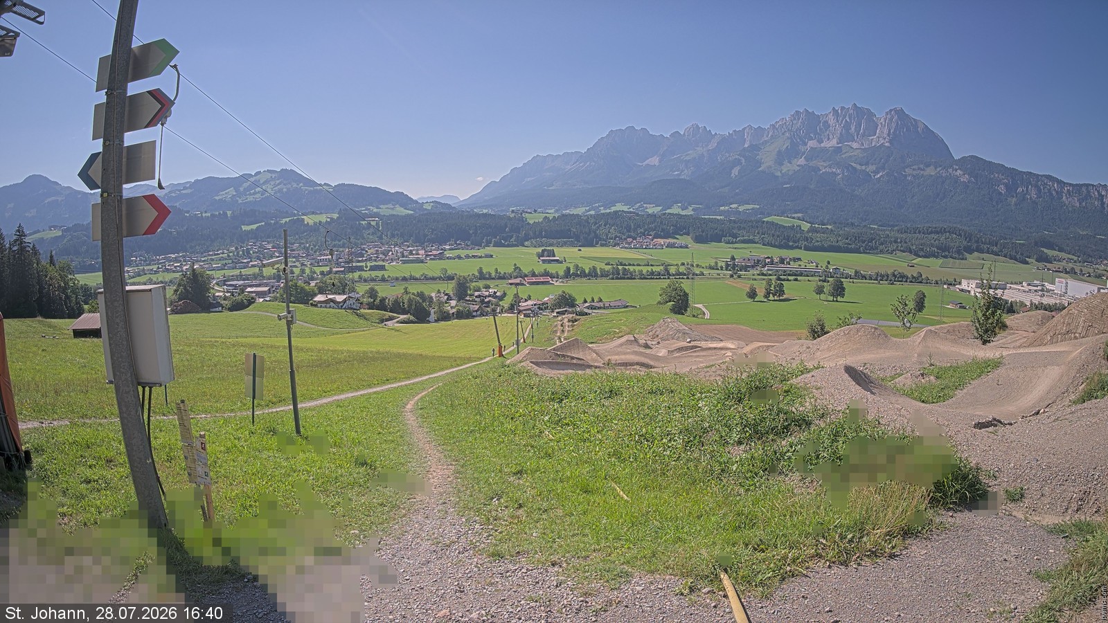 Archiv Foto Webcam Oberndorf in Tirol: Bikepark Tauwiesenlift