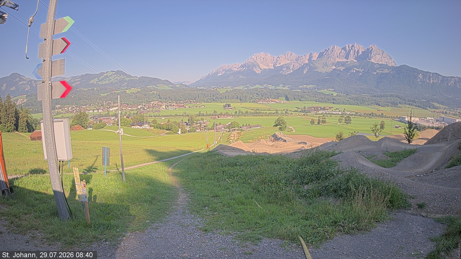 Archiv Foto Webcam Oberndorf in Tirol: Bikepark Tauwiesenlift