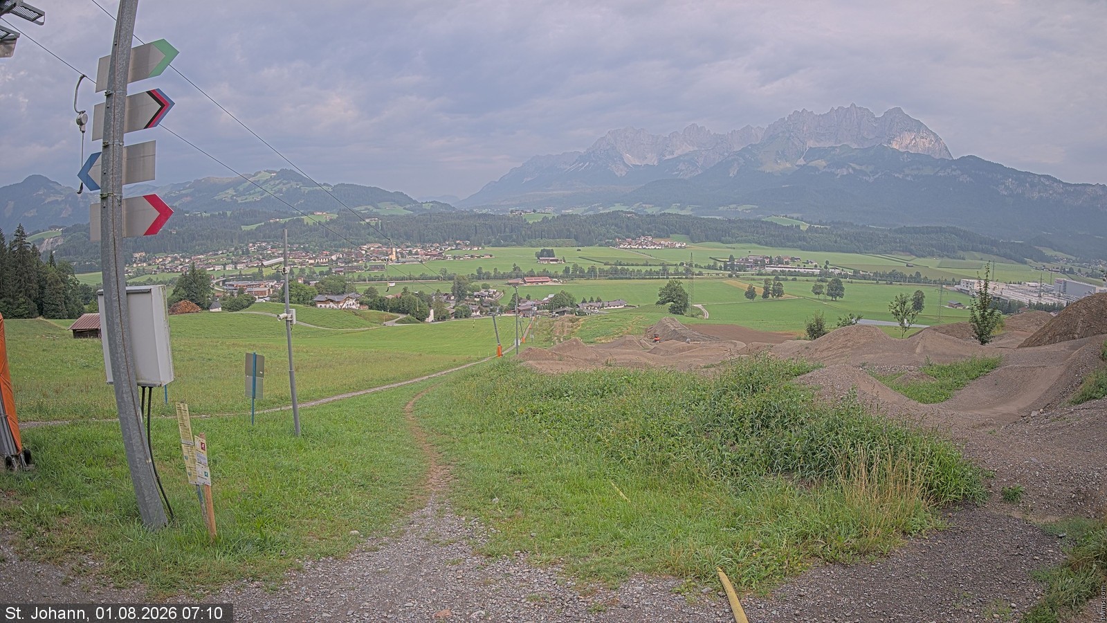 Archived image Webcam Oberndorf/Tyrol: Bike Trails