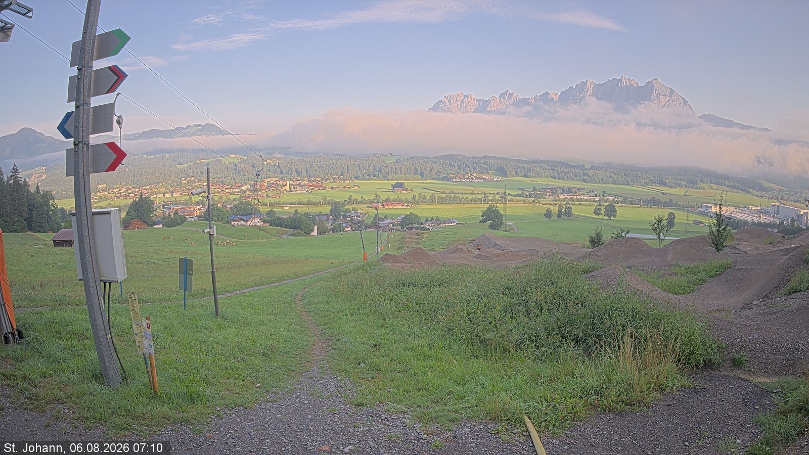 Archiv Foto Webcam Oberndorf in Tirol: Bikepark Tauwiesenlift