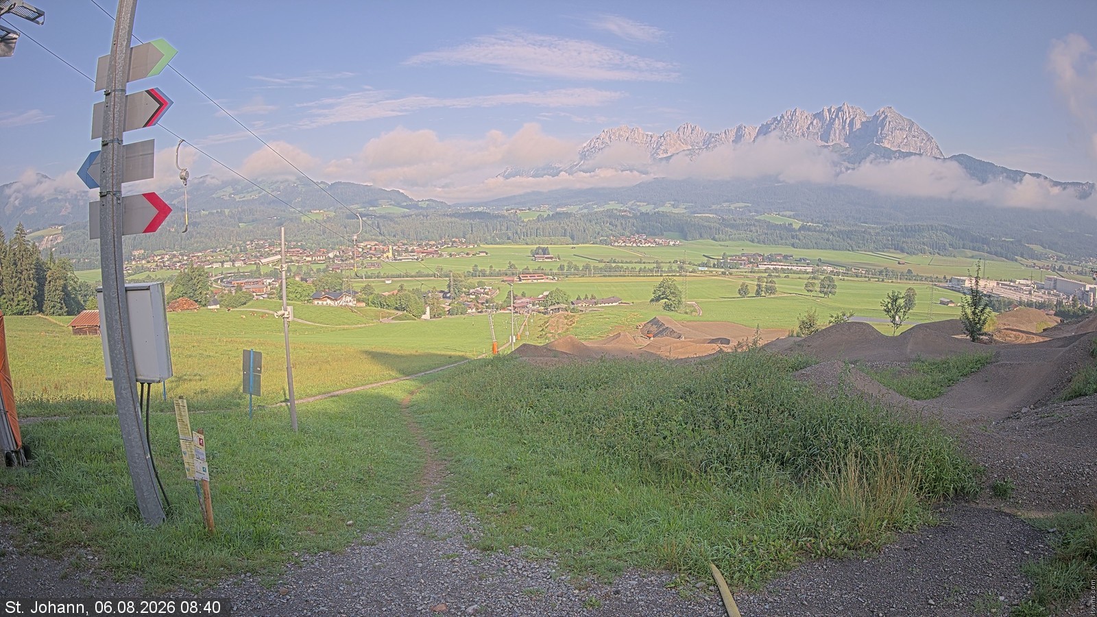 Archiv Foto Webcam Oberndorf in Tirol: Bikepark Tauwiesenlift