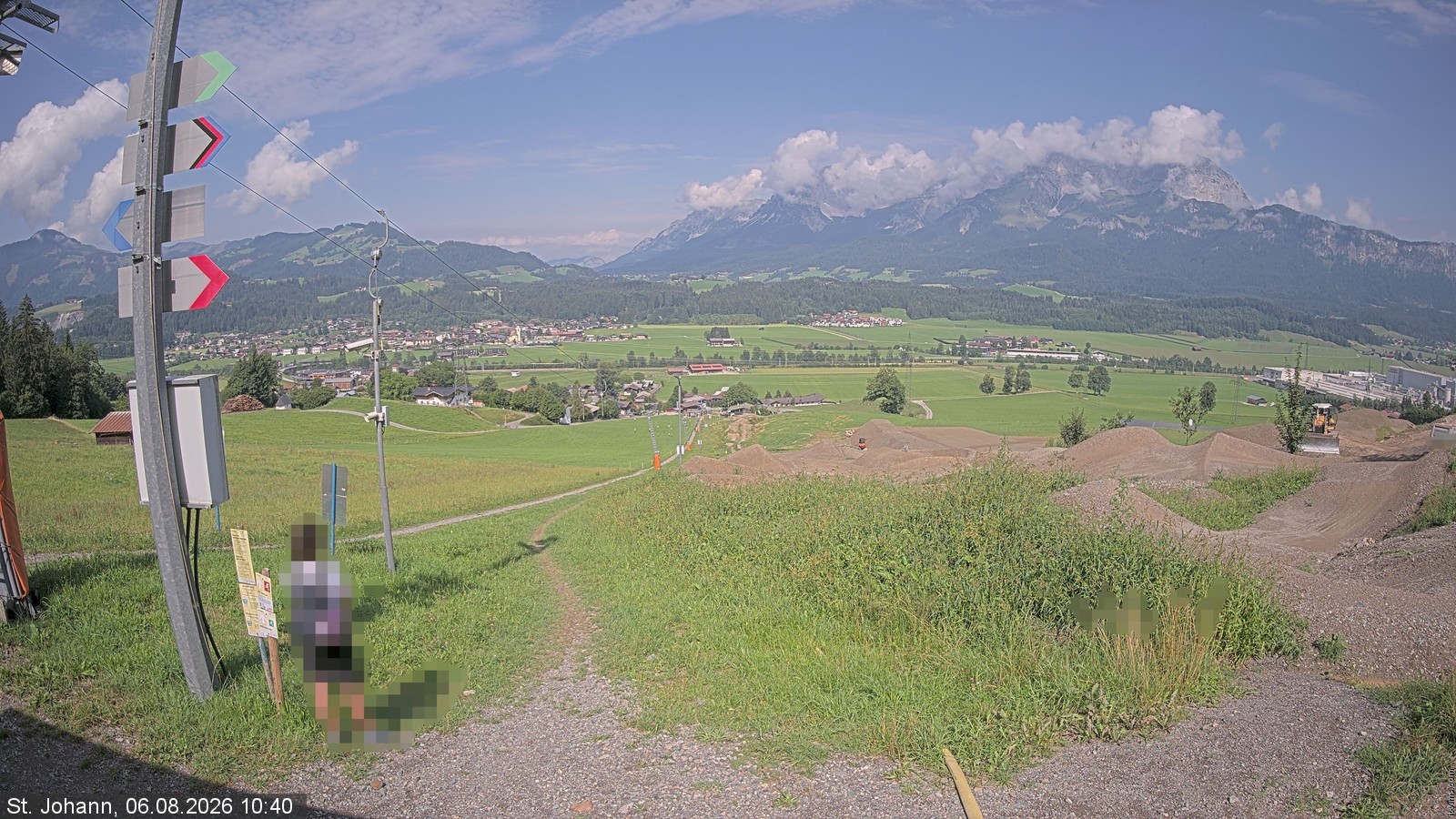 Archiv Foto Webcam Oberndorf in Tirol: Bikepark Tauwiesenlift
