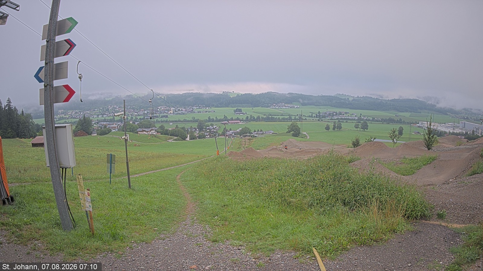 Archived image Webcam Oberndorf/Tyrol: Bike Trails