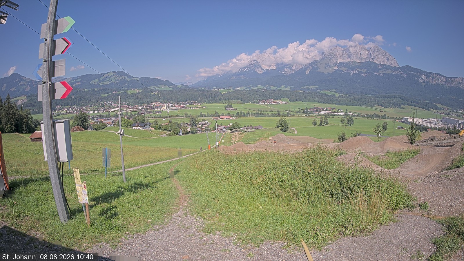 Archiv Foto Webcam Oberndorf in Tirol: Bikepark Tauwiesenlift