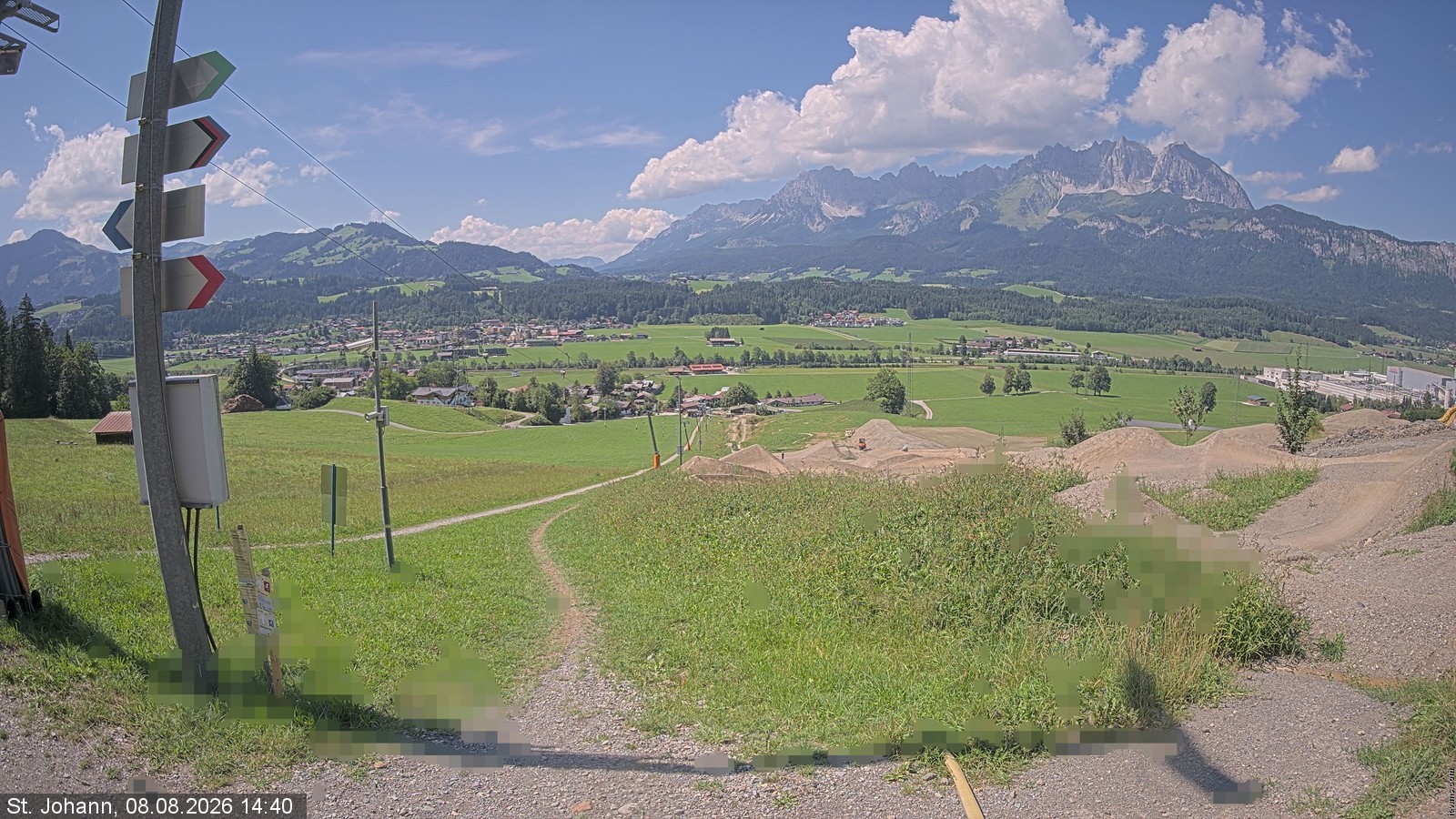 Archiv Foto Webcam Oberndorf in Tirol: Bikepark Tauwiesenlift