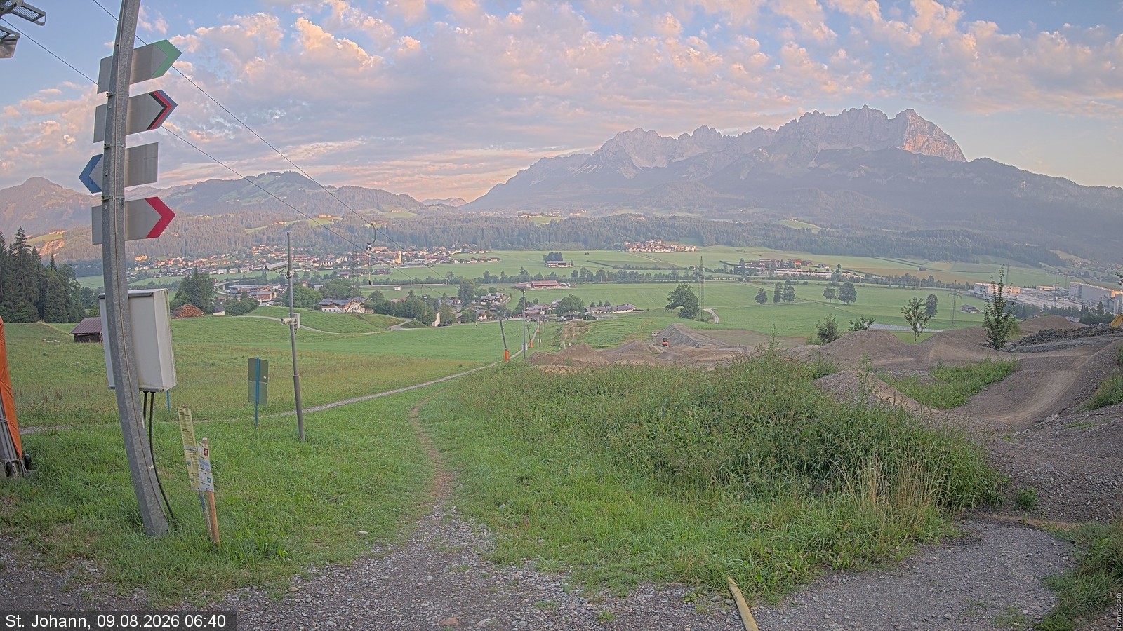 Archiv Foto Webcam Oberndorf in Tirol: Bikepark Tauwiesenlift