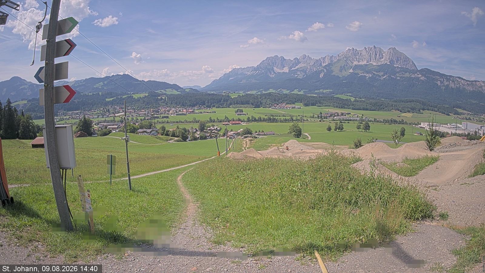 Archiv Foto Webcam Oberndorf in Tirol: Bikepark Tauwiesenlift