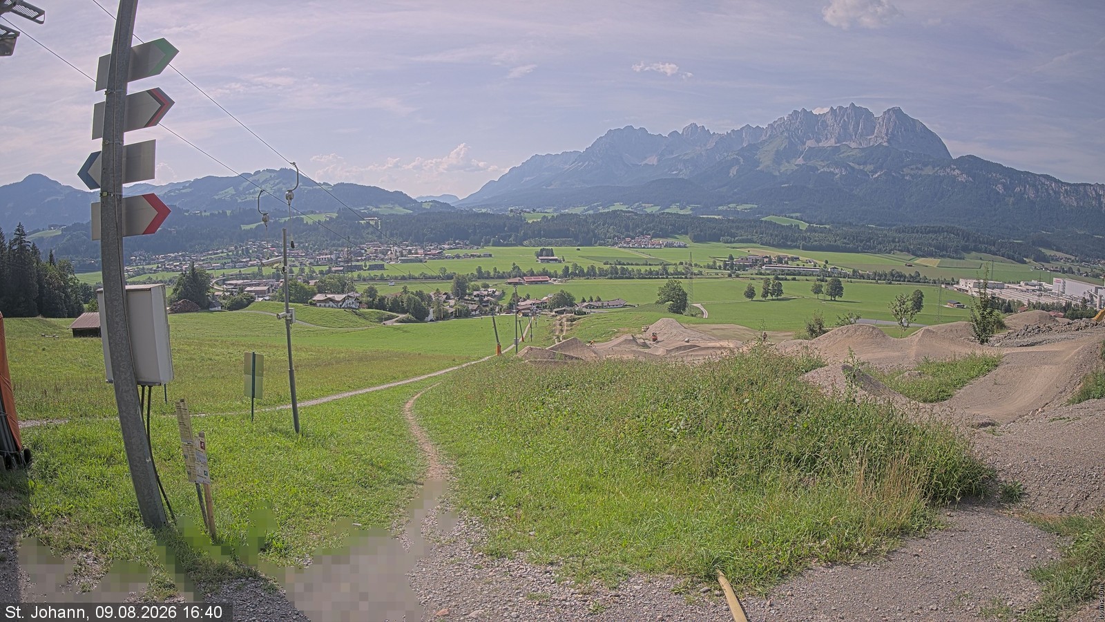 Archiv Foto Webcam Oberndorf in Tirol: Bikepark Tauwiesenlift