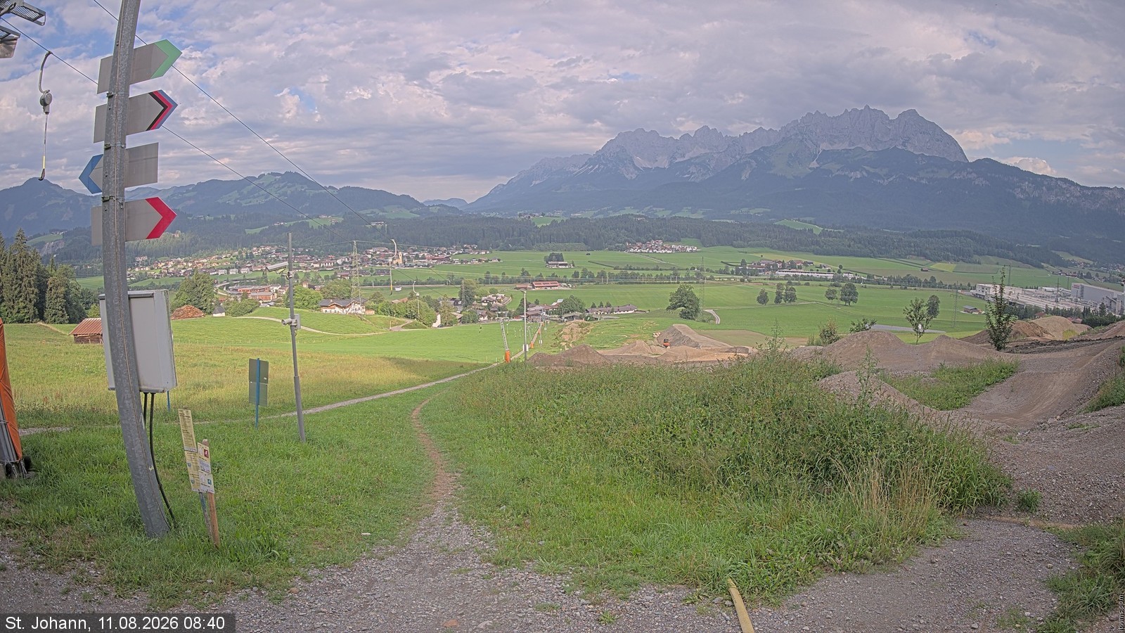 Archived image Webcam Oberndorf/Tyrol: Bike Trails