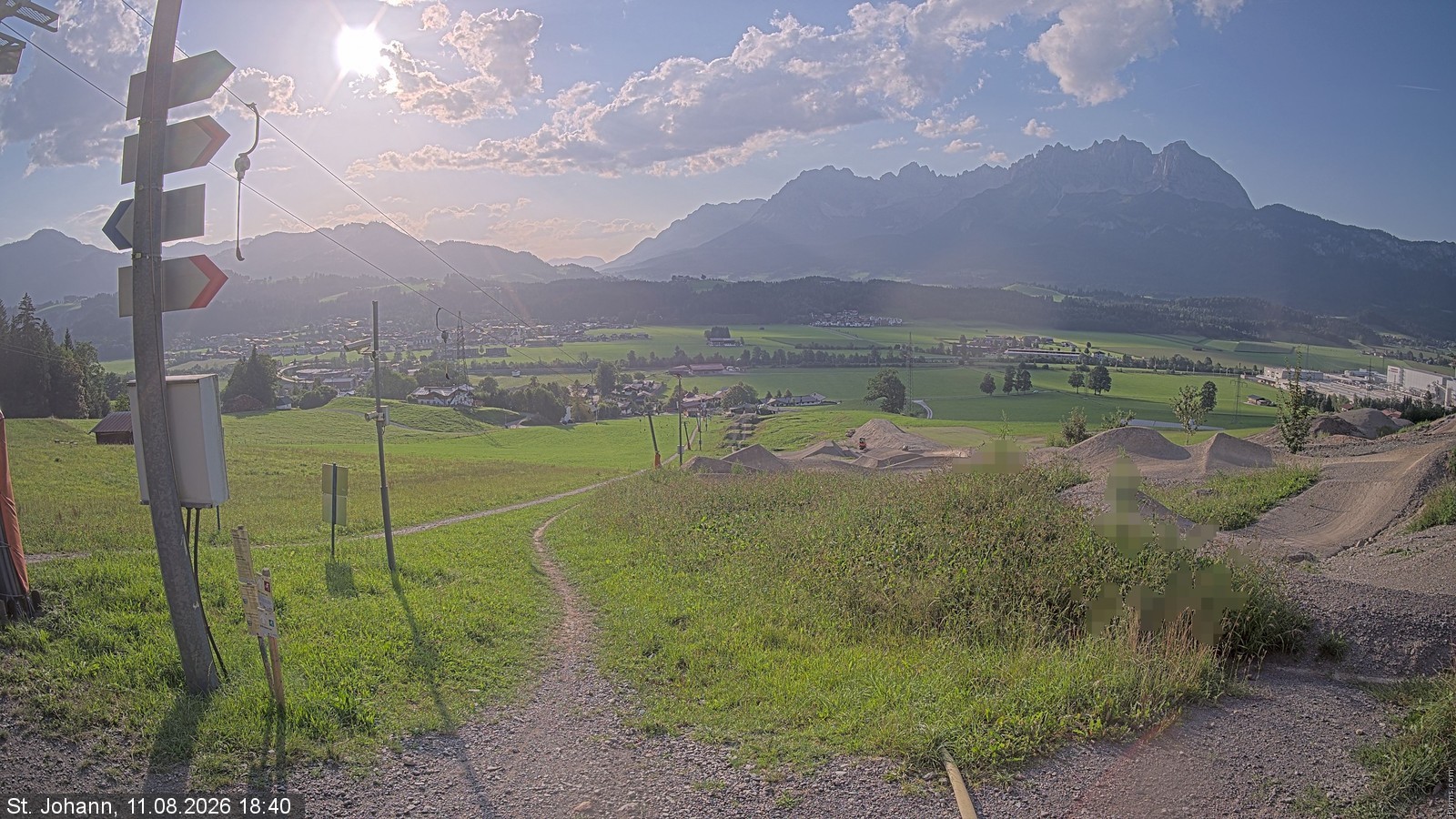Archived image Webcam Oberndorf/Tyrol: Bike Trails
