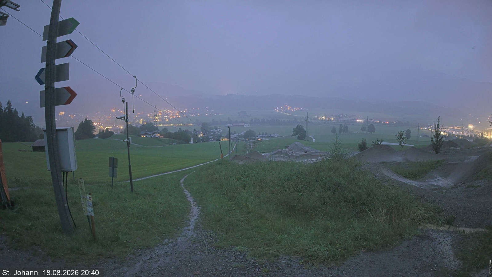 Archiv Foto Webcam Oberndorf in Tirol: Bikepark Tauwiesenlift