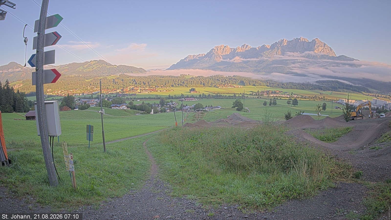 Archiv Foto Webcam Oberndorf in Tirol: Bikepark Tauwiesenlift