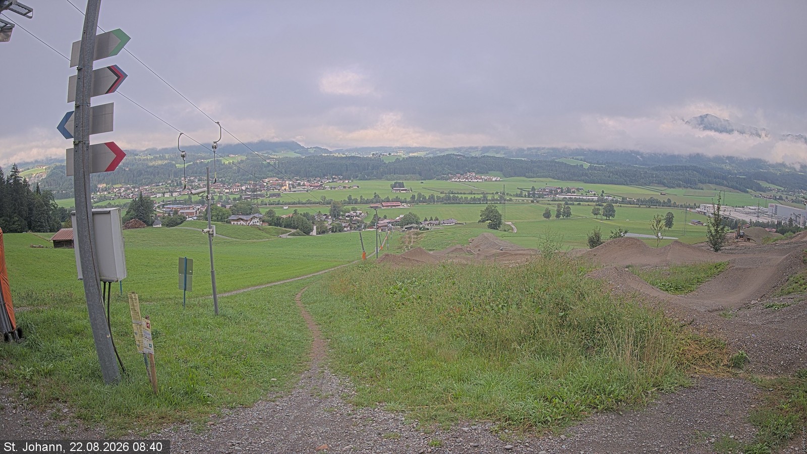 Archived image Webcam Oberndorf/Tyrol: Bike Trails
