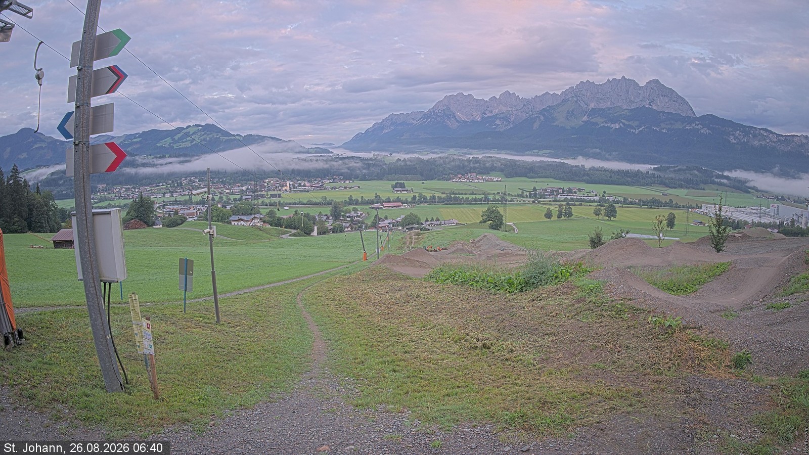 Archived image Webcam Oberndorf/Tyrol: Bike Trails