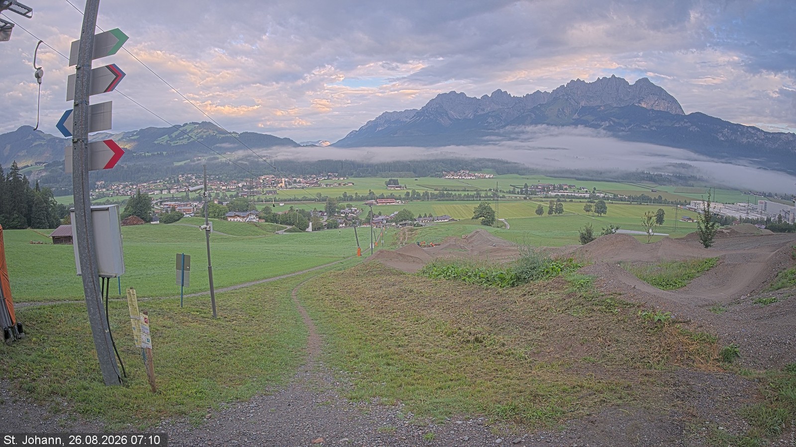 Archived image Webcam Oberndorf/Tyrol: Bike Trails
