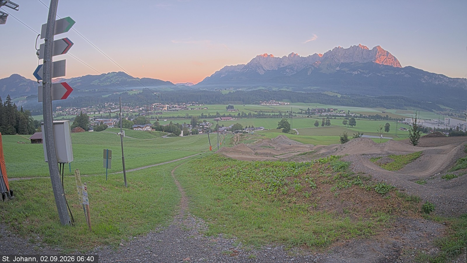 Archiv Foto Webcam Oberndorf in Tirol: Bikepark Tauwiesenlift