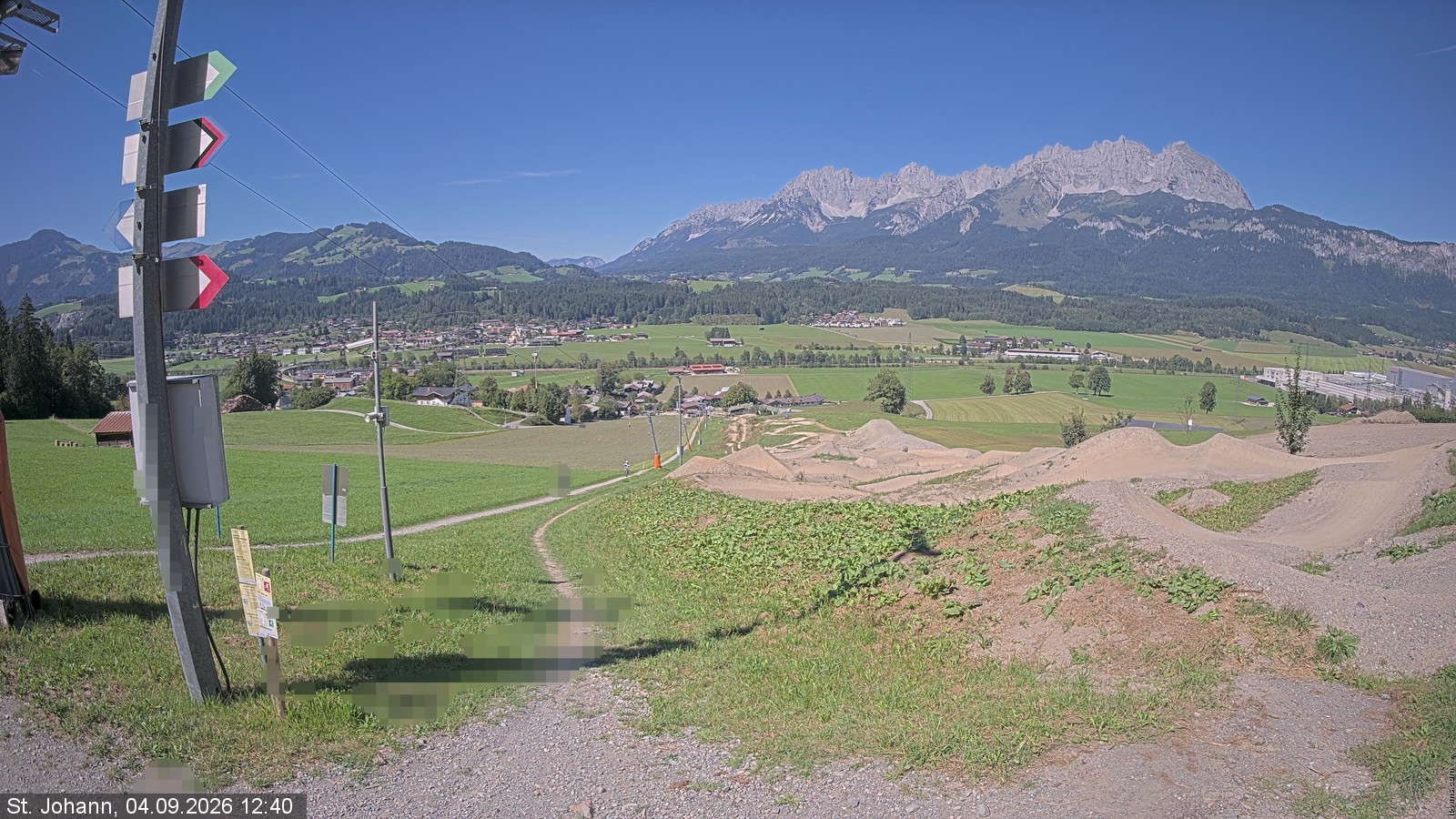 Archiv Foto Webcam Oberndorf in Tirol: Bikepark Tauwiesenlift