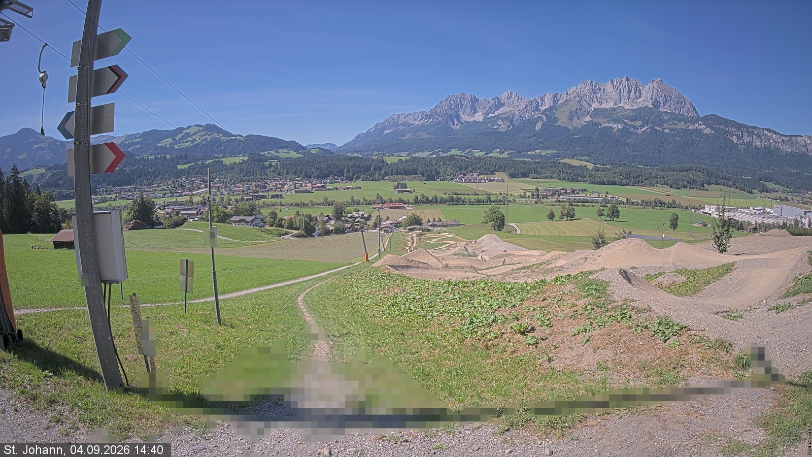 Archiv Foto Webcam Oberndorf in Tirol: Bikepark Tauwiesenlift